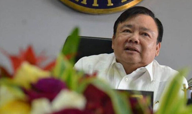 Treñas lifts 2 a.m. liquor ban