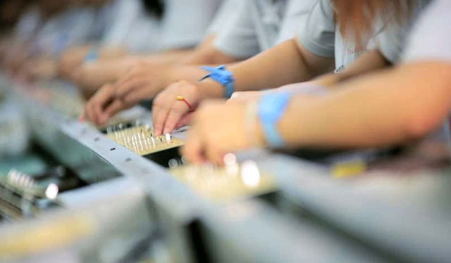 2-year probationary period for workers sought