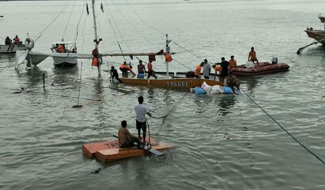Guimaras-bound pumpboat sinks; crew members rescued