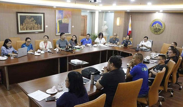 City gov’t preps quake response plan