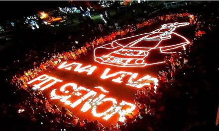 Ilonggo devotees light 6K candles to form giant Sto. Niño image