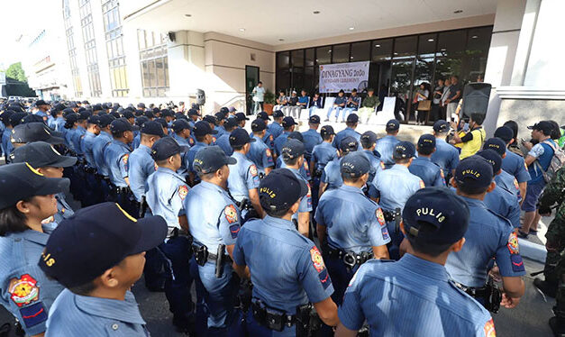 PNP chief lauds WV cops for peaceful Dinagyang 2020
