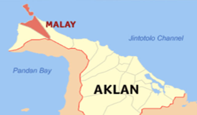 Malay town ends COVID-19 border checkpoints