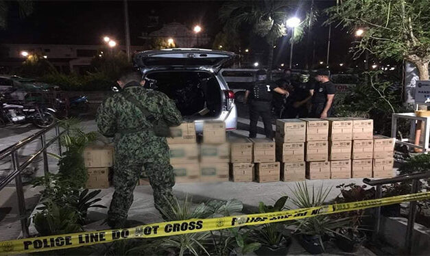 Cop in Iloilo caught transporting boxes of liquor
