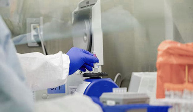 Oton, Miagao OFWs test positive for COVID-19