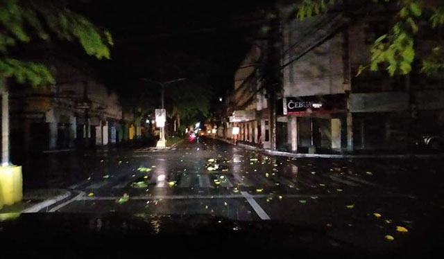 Blackout hits entire Iloilo City Thursday night