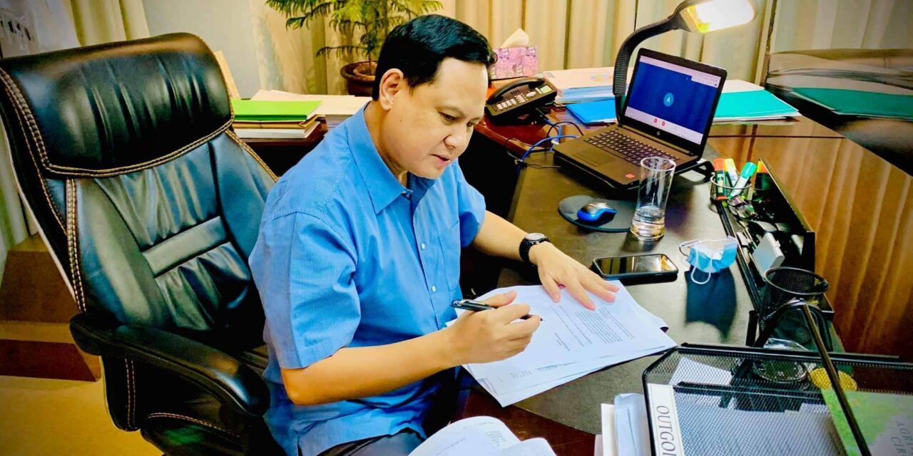 Defensor bans liquor, karaoke in food establishments