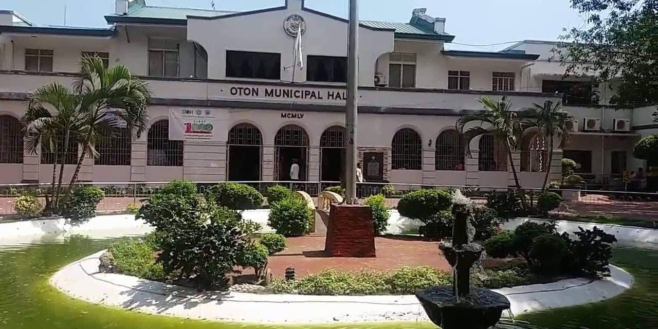 Oton mayor, 8 town hall workers test positive for COVID-19