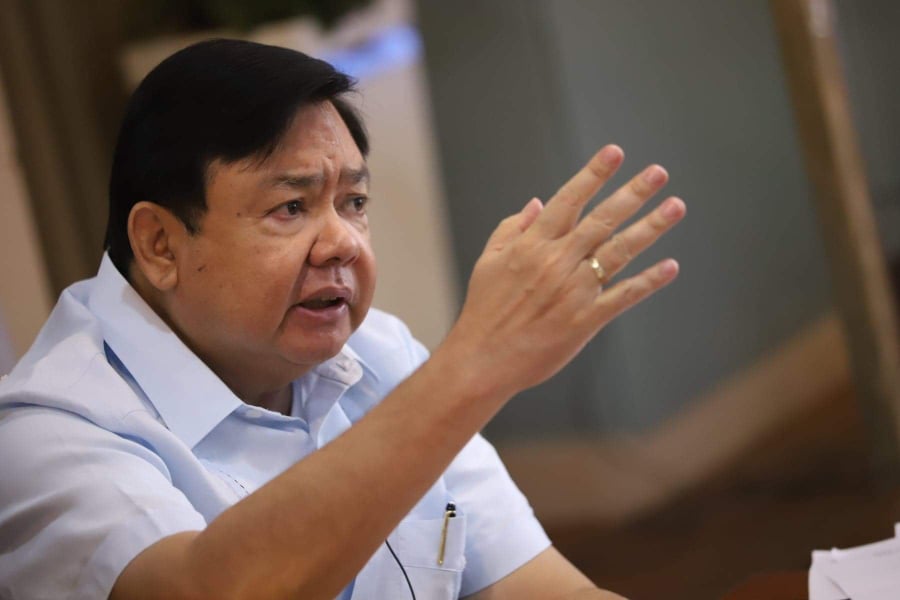 Treñas warns: Hotels to be closed if operators allow parties