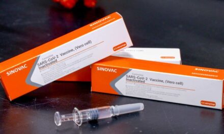 Gov’t bought Sinovac vaccines ‘close to P650 per dose’: Palace