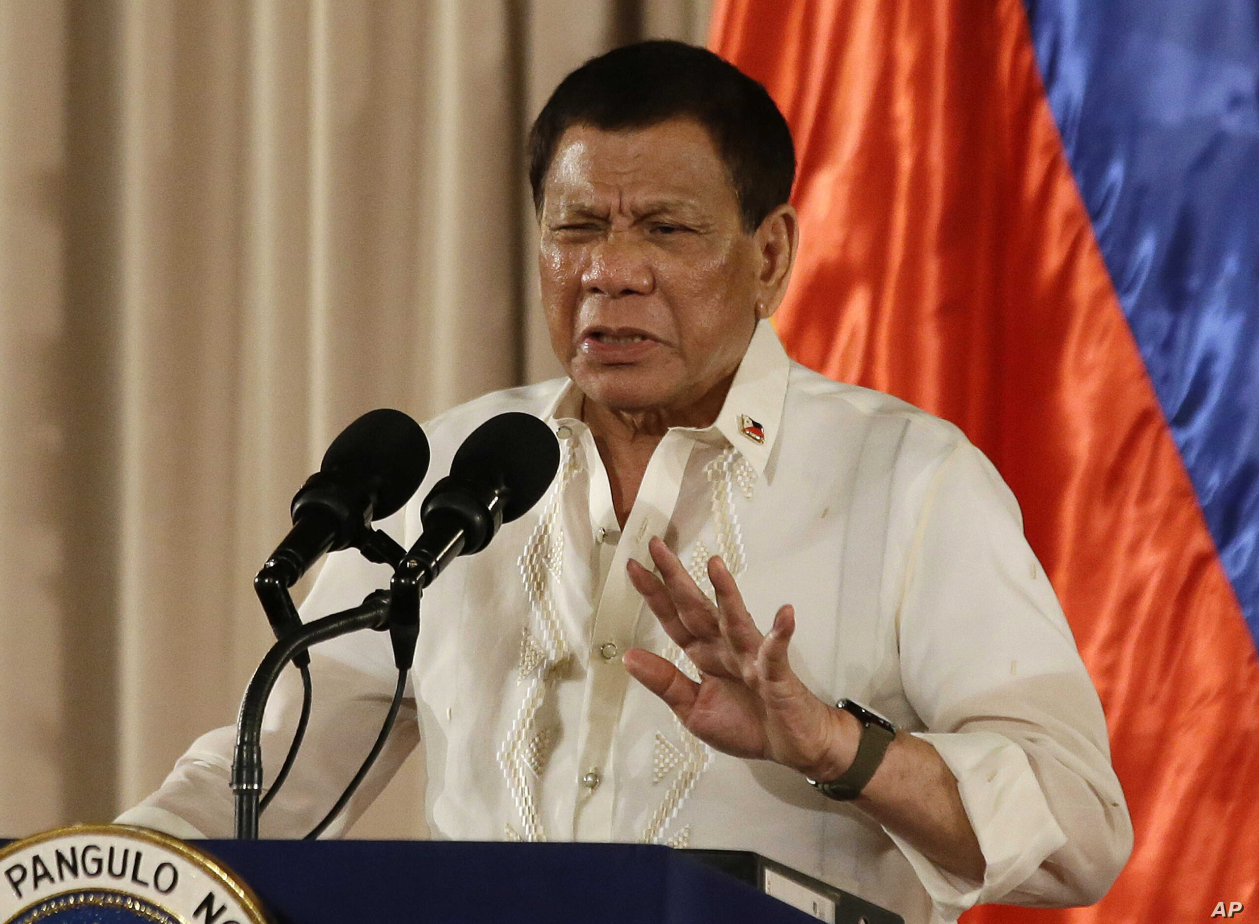 Duterte orders suspension of child car seat law implementation