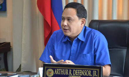 Defensor thumbs down proposed ‘no vaccination, no work’ policy