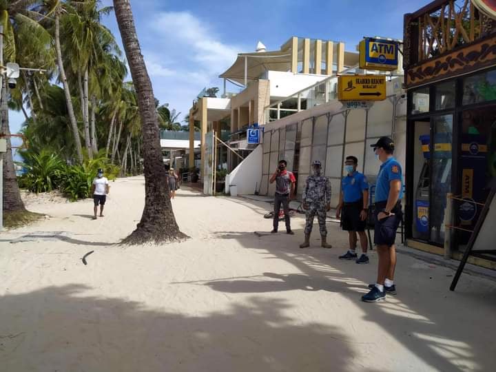 2 Boracay zones under surgical lockdown