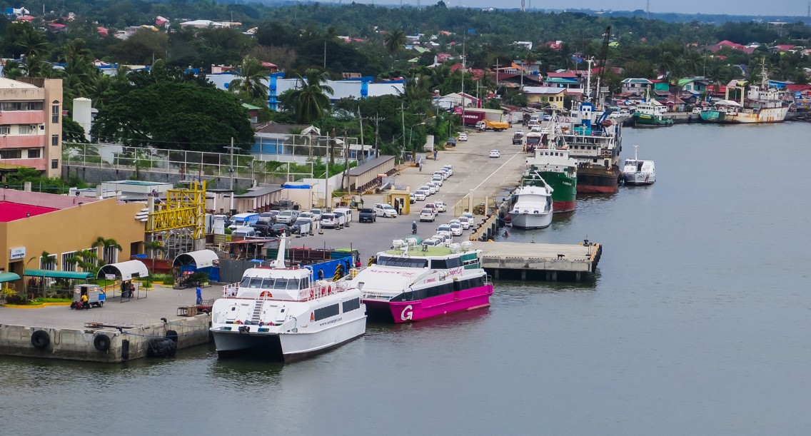 Iloilo City imposes travel ban on Negros Island