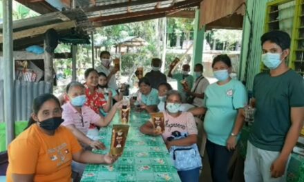 ‘Ati’ members produce processed coffee