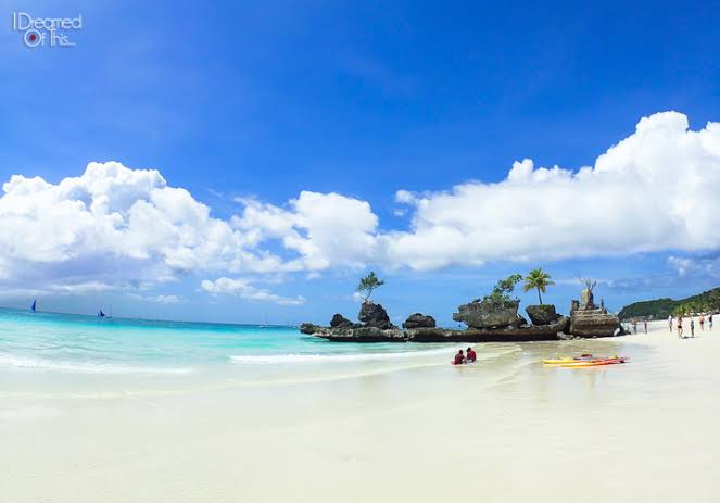 Boracay tourist arrivals reach over 5K in September