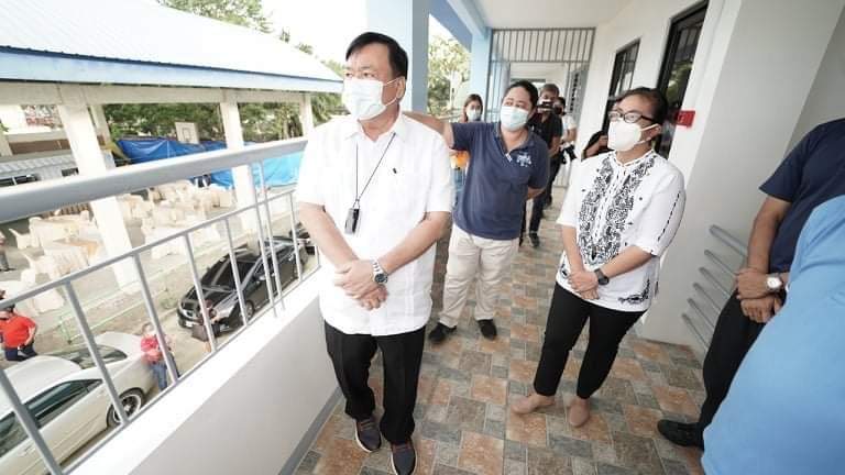 ‘No traces of corruption’: Treñas praises VP Robredo