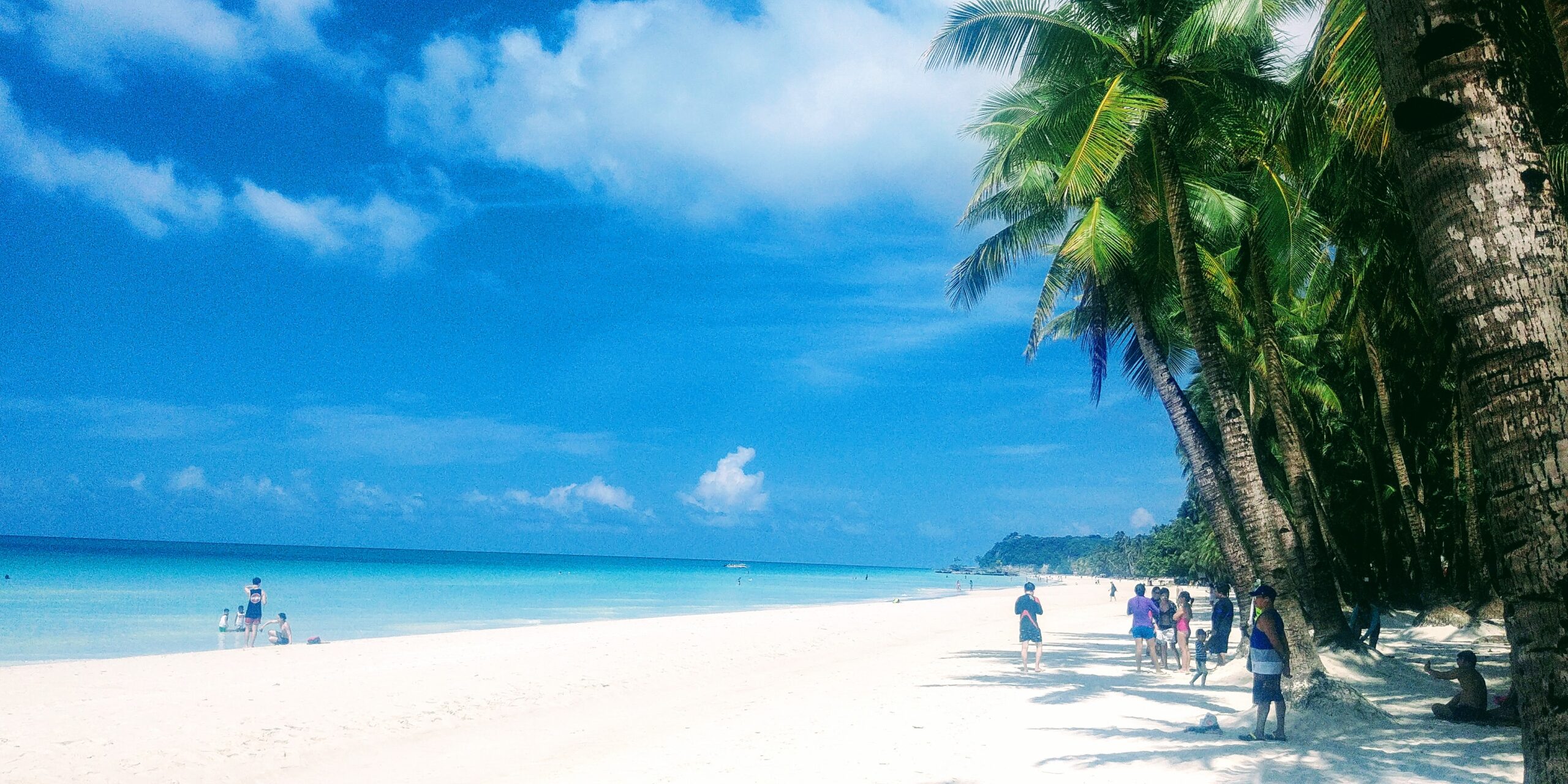 DOT welcomes Siargao, Palawan and Boracay win in int’l travel mag awards