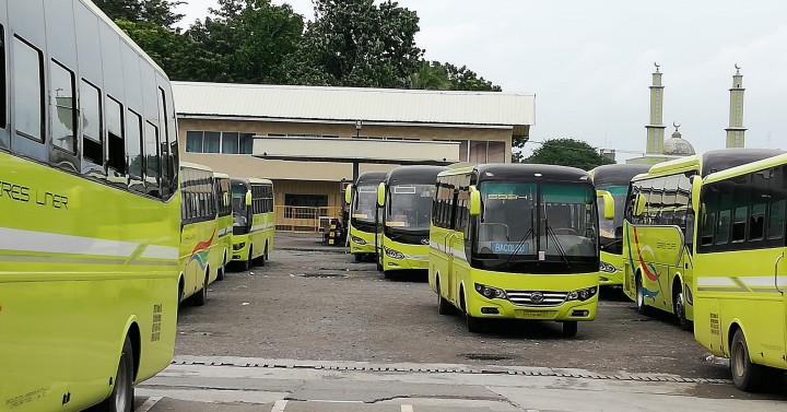 Passenger bus entry from NegOr to NegOcc being studied