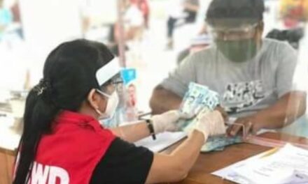 Many should be considered on ‘no vax, no subsidy’ plan: DSWD