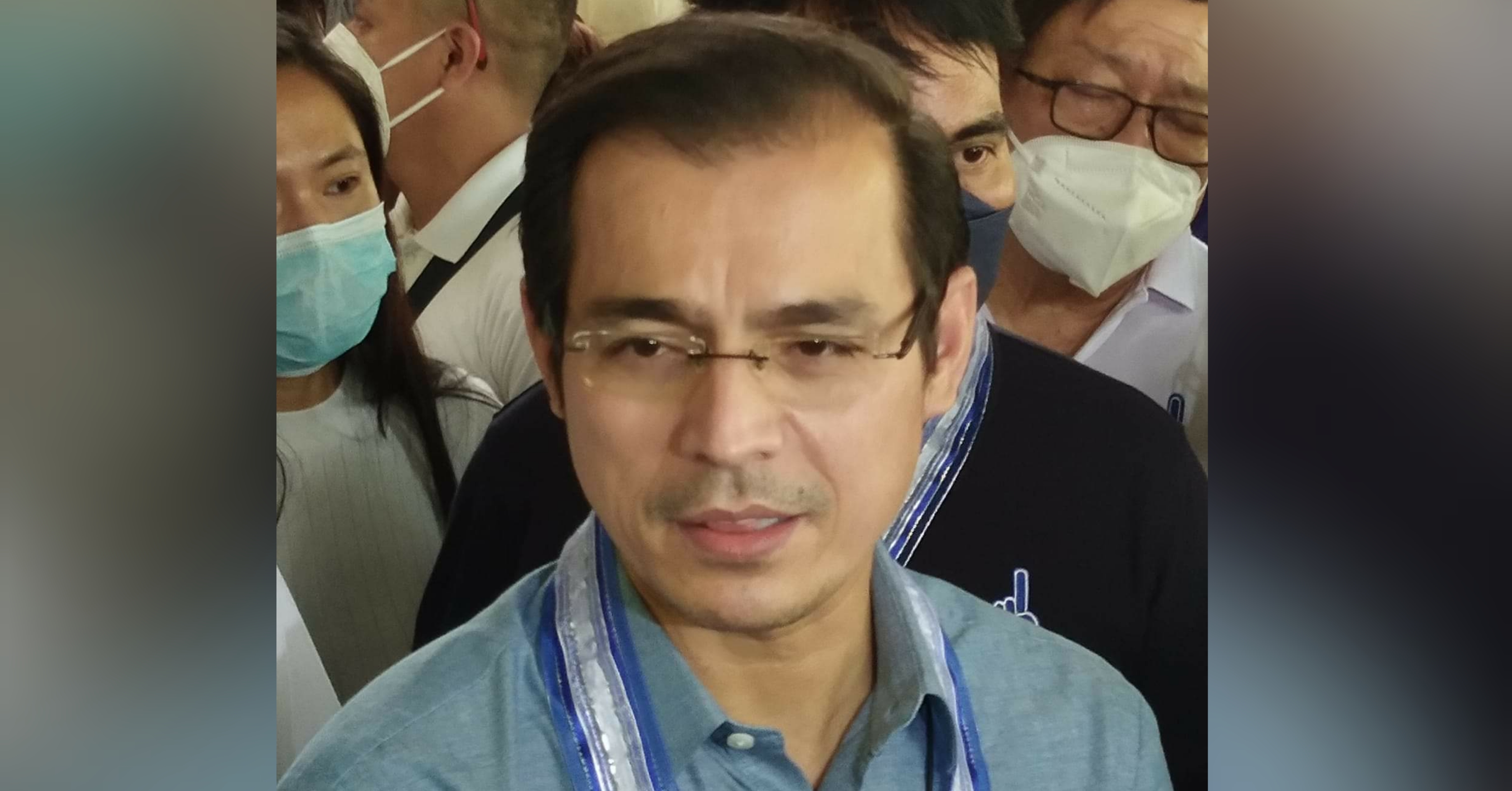 Isko unbothered by support of top Iloilo officials for Leni