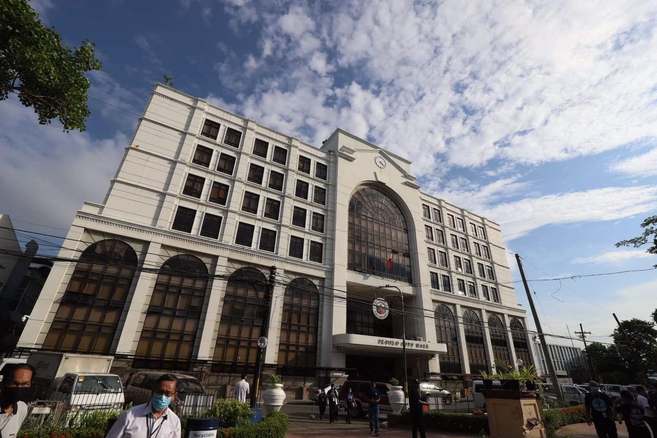 Iloilo City Hall to implement ‘no booster, no entry’ policy