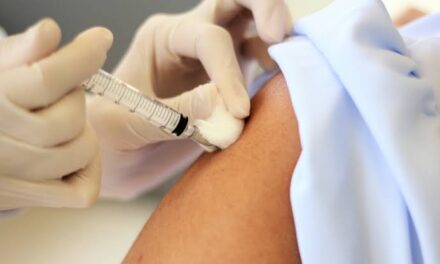 Vaccines ‘not 100 pct effective’ but can reduce severe symptoms