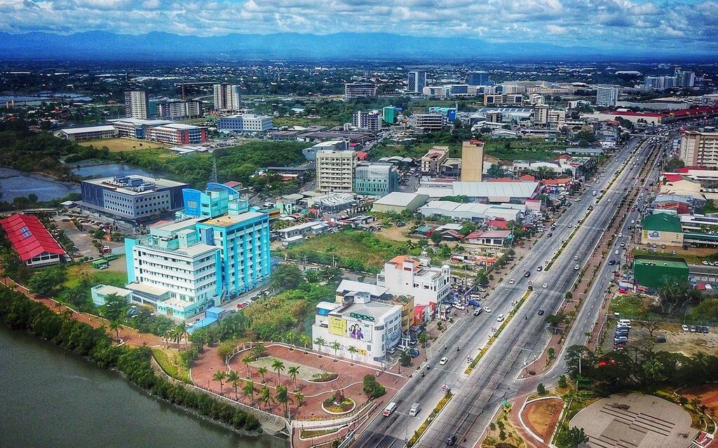 Iloilo City’s continued development lauded