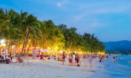 Boracay exceeds tourist carrying capacity during Holy Week