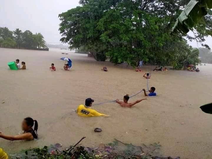 Over 65K families affected by floods, landslides in Iloilo