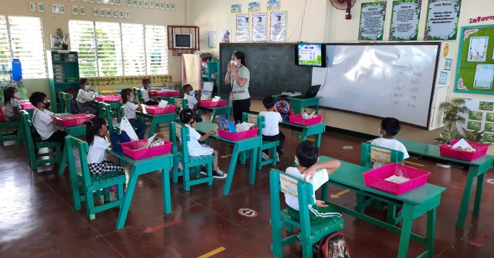 Iloilo City to open limited F2F classes in 66 public schools