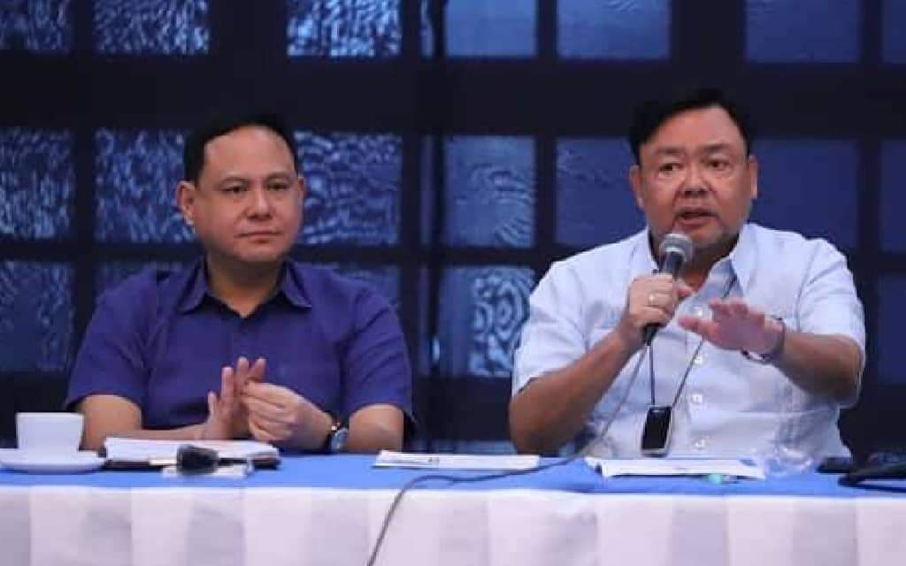 Defensor, Treñas say not yet time to lift mandatory use of face masks