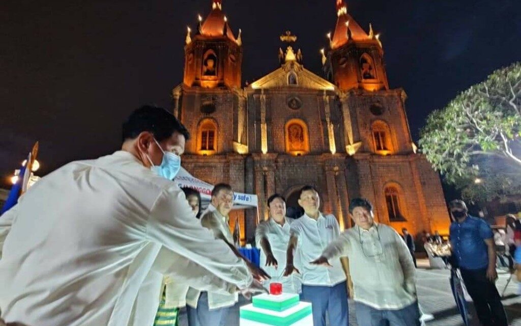 MORE Power lights up century-old Molo Church