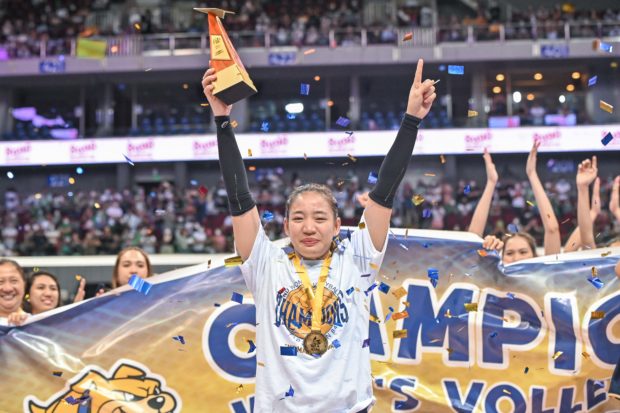 Ilongga Robles named UAAP women’s volleyball Finals MVP