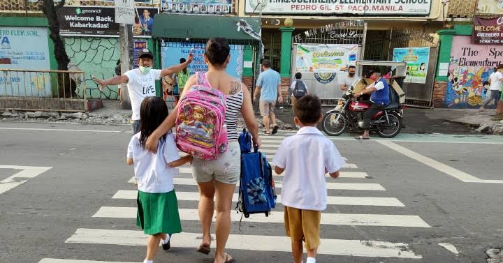 DepEd allows distance, blended learning in private schools