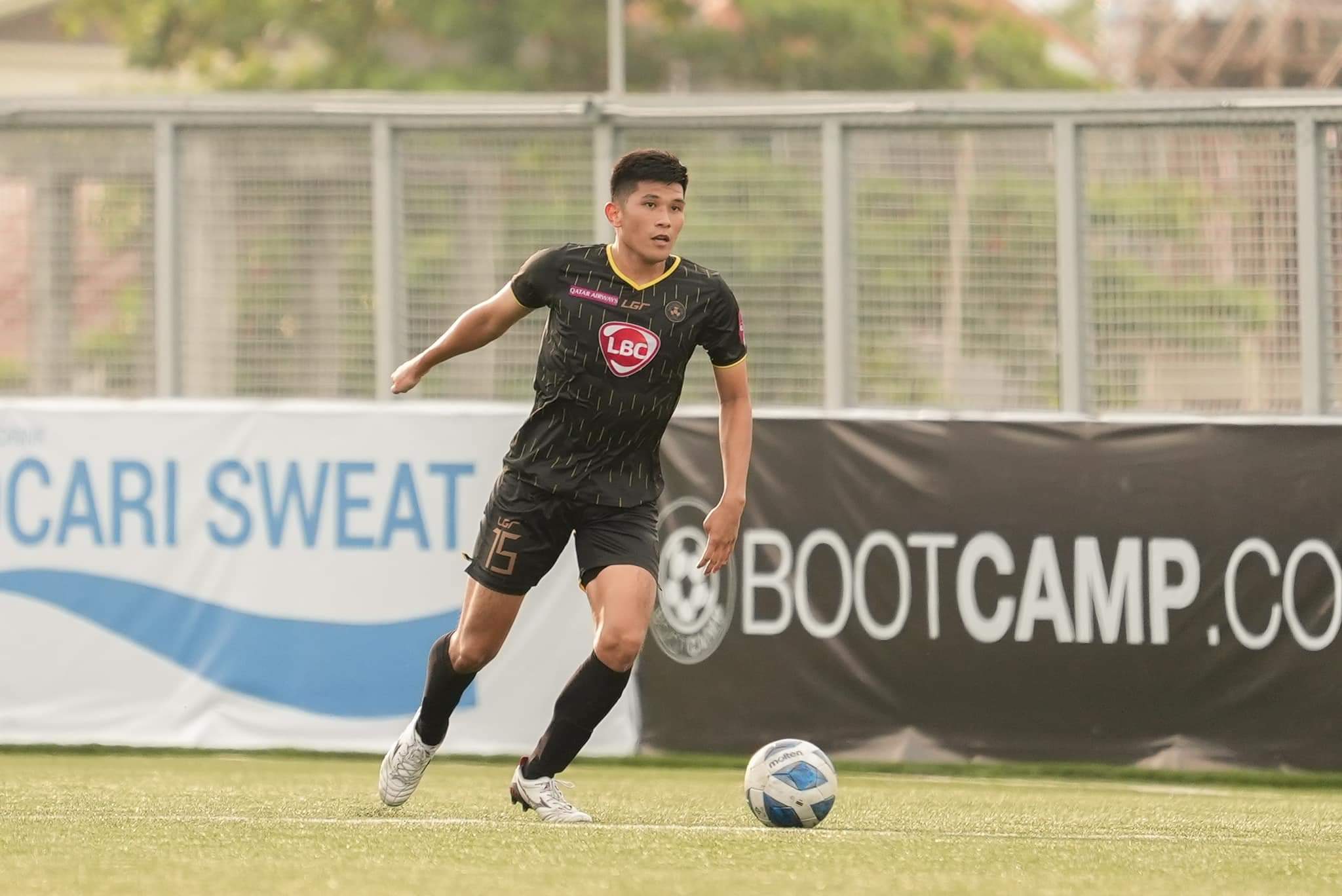 Iloilo massacres Mendiola, tops PFL standing