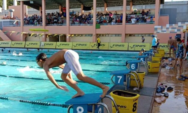 200 aquanauts support FINIS Visayas leg in Iloilo