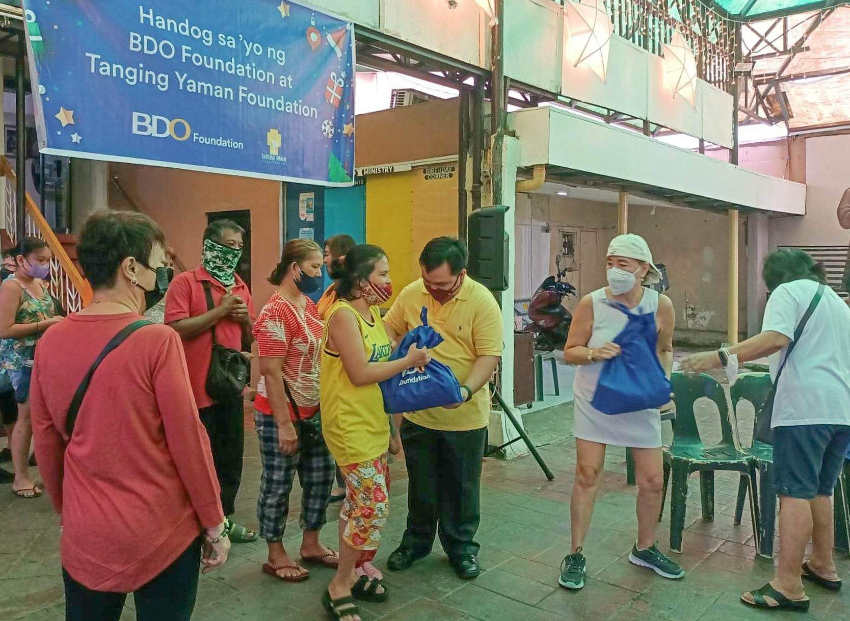 BDO Foundation celebrates the season with those who have less