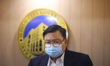 Treñas tests positive for COVID-19, confined in hospital