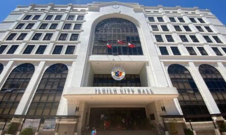 City hall employees, visitors ‘highly encouraged’ to wear face masks