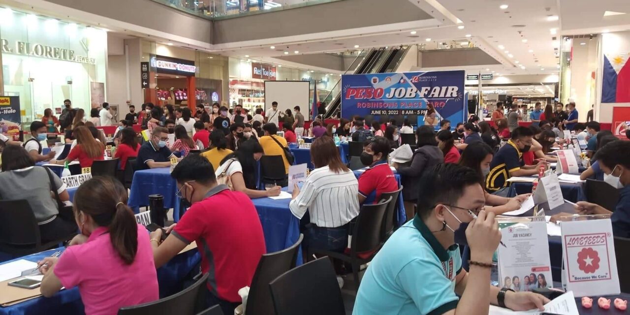 Number of unemployed Pinoys drops in April