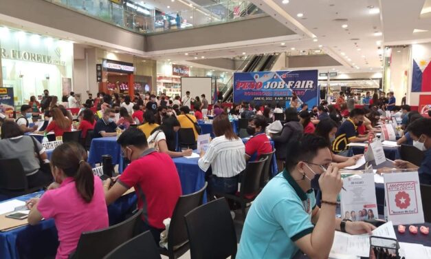 Number of unemployed Pinoys drops in April