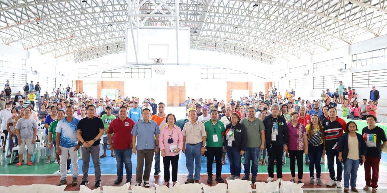 Iloilo province unveils hybrid rice seed program