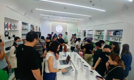 The Loop by Power Mac Center opens in Iloilo City