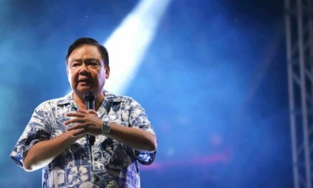 Treñas rates himself as mayor