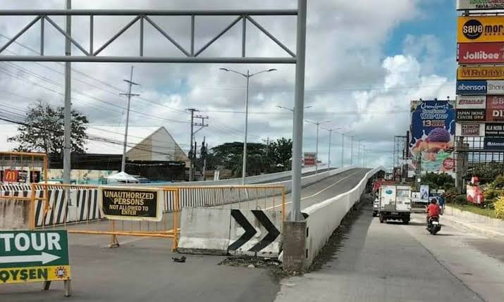 Probe into controversial flyovers in Iloilo begins