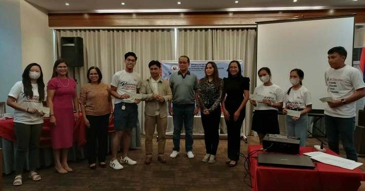 OFW dependents in WV get over P10-M scholarship aid