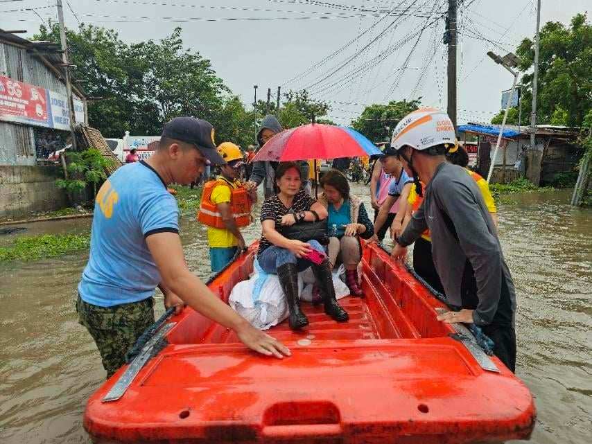 Over 3,000 families affected by floods in Iloilo City