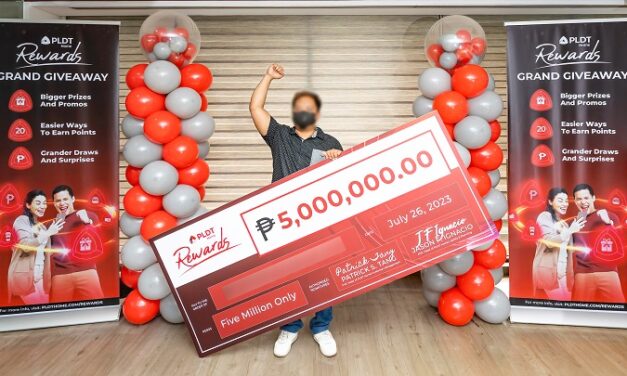 Seafarer wins P5M in PLDT Home Rewards Grand Giveaway Promo